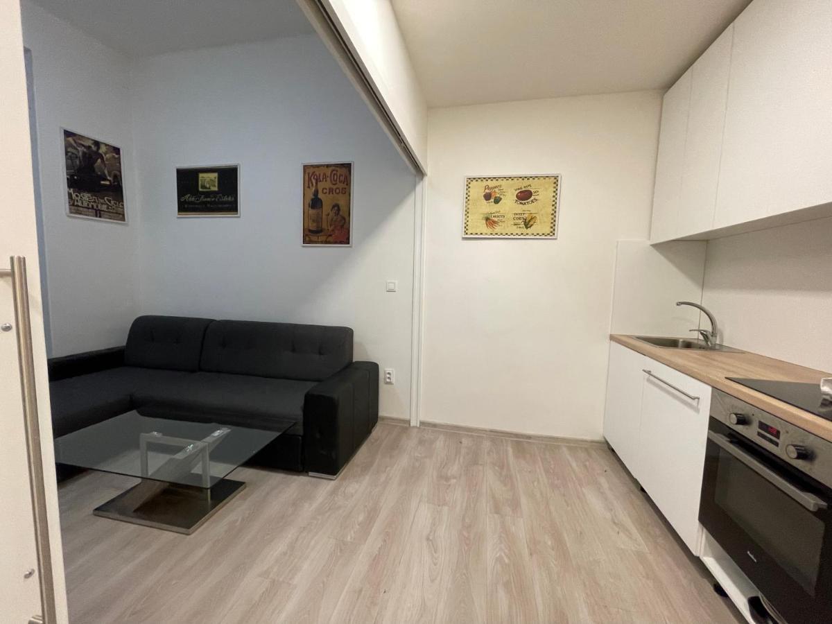Apartment Minato Center