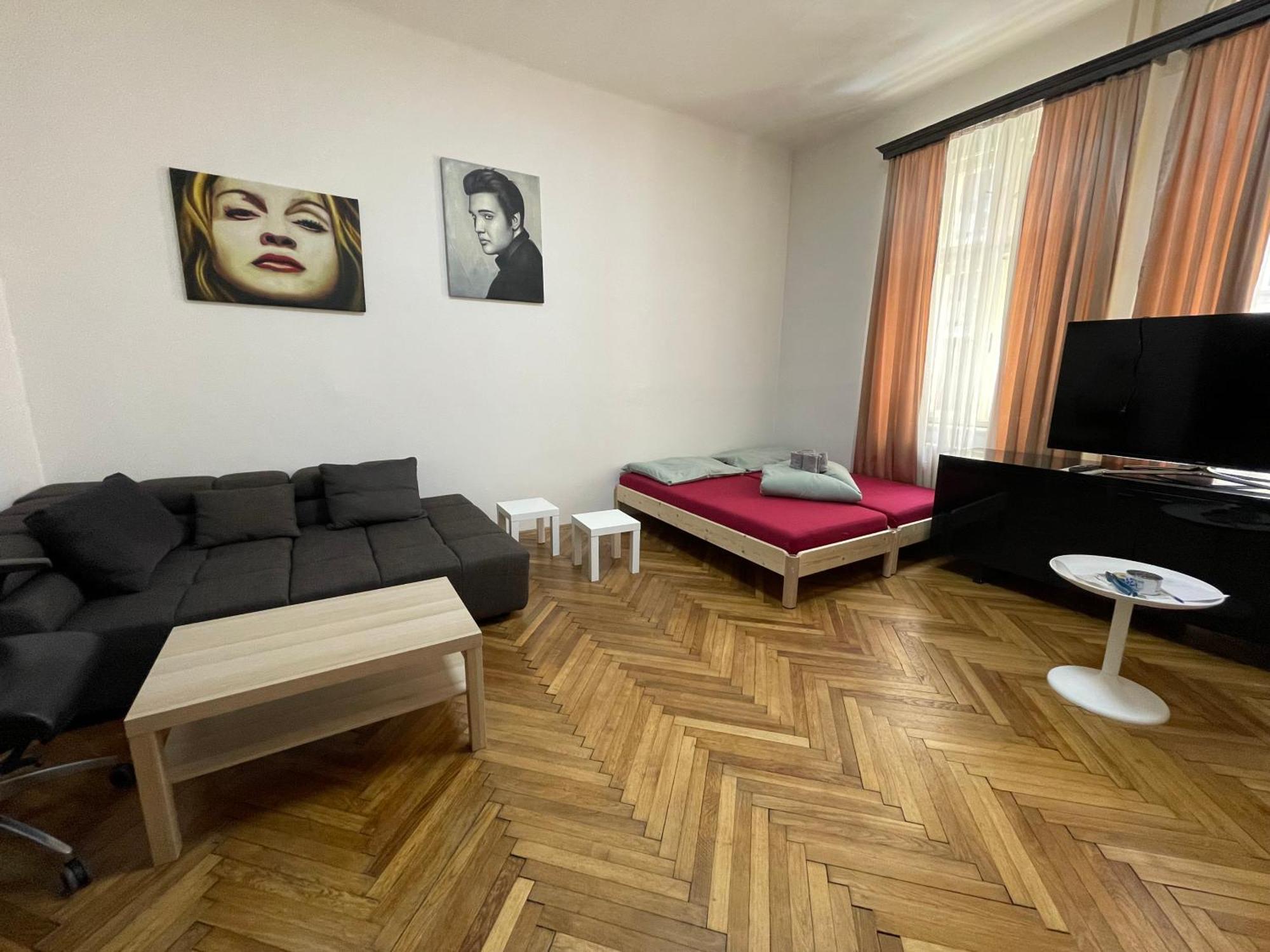 Minato Center Apartment