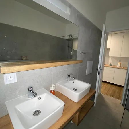 Minato Apartments Ostrava Center Exterior photo